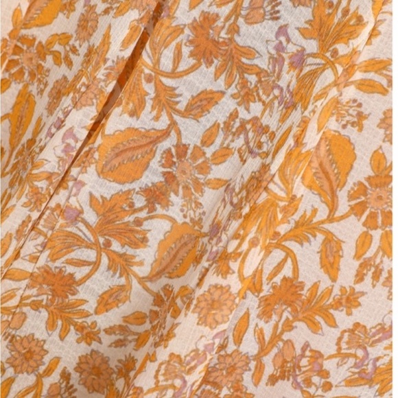 Free People Lilith Cream & Orange
Floral Print Maxi Skirt Size 2 NWT Beautiful!! - Picture 4 of 7